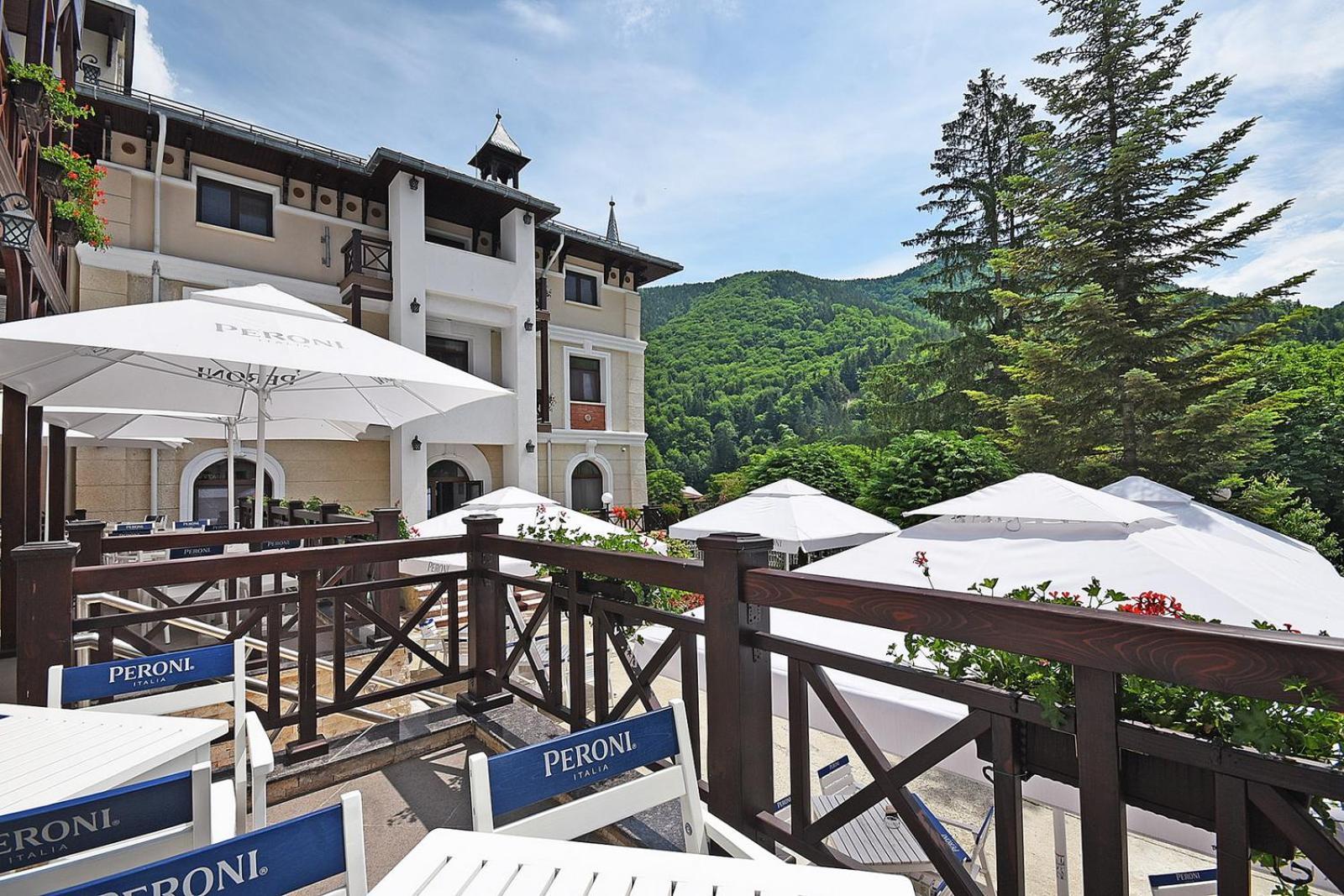 Hotel Moldavia 斯兰默多瓦 外观 照片