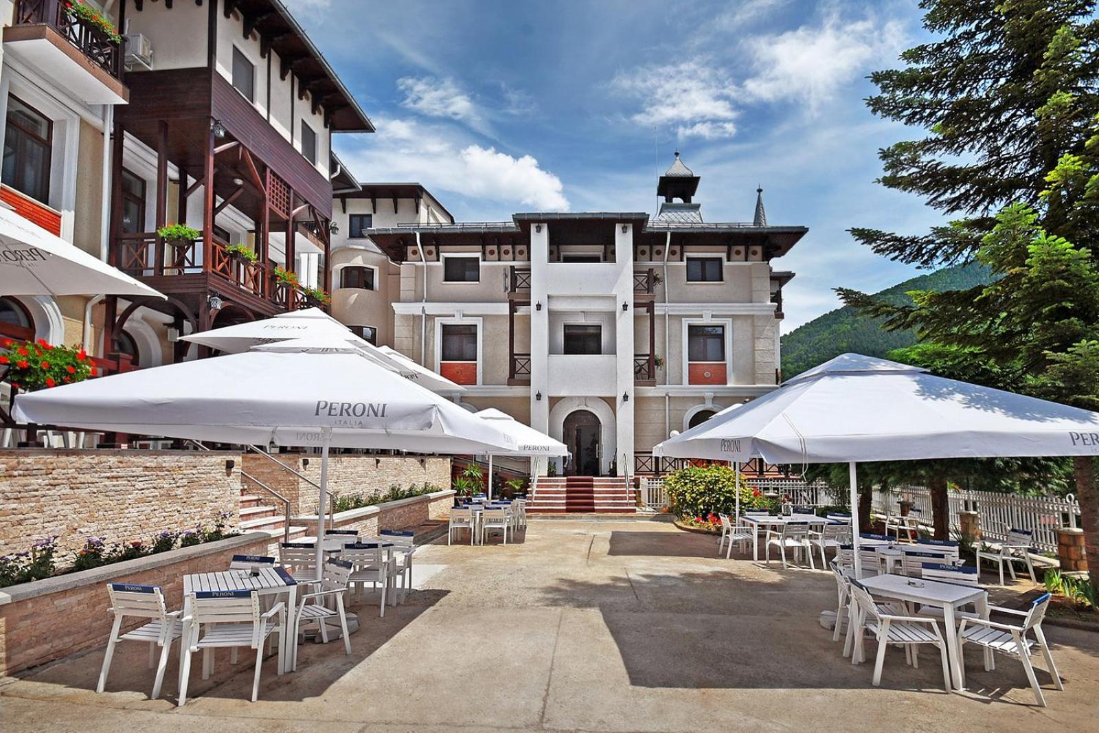 Hotel Moldavia 斯兰默多瓦 外观 照片